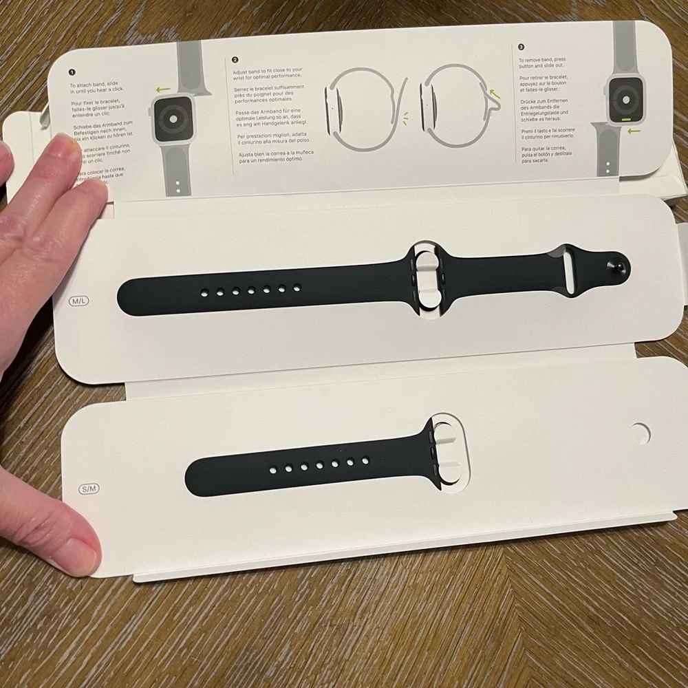 Apple Band 40mm Black Band